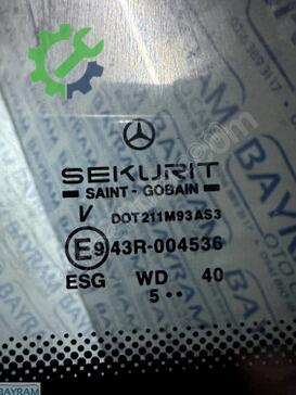 Mercedes Vito Sol Arka Kelebek Camı çıkma parça