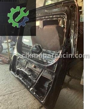Mercedes-Benz Vito Bagaj Kapağı çıkma parça