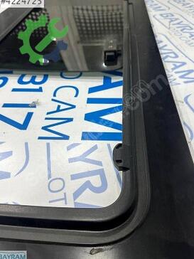 Mercedes Vito Sağ Yan Cam çıkma parça