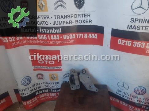 Mercedes-Benz Vito Motor Takozu çıkma parça