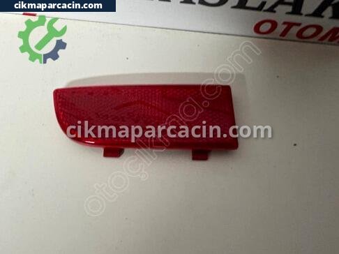 Mercedes-Benz Vito Tampon Reflektörü çıkma parça