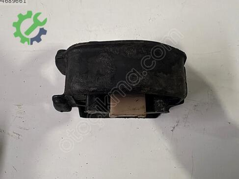 Mercedes-Benz Vito Motor Takozu A6382444413 çıkma parça