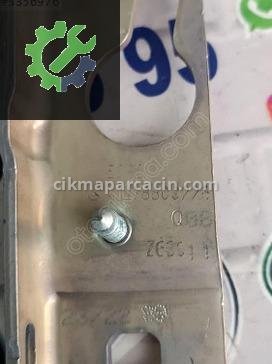 Mercedes-Benz CLA Kaput Menteşesi A1178800228 çıkma parça