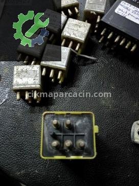 Mercedes-Benz S Serisi Röle 05898610 çıkma parça