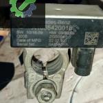 MERCEDES W176 ÇIKMA EKSİ KUTUP BAŞLIĞI A1665420018