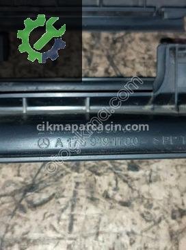 Mercedes-Benz C Serisi Motor Kapağı A1769191100 çıkma parça