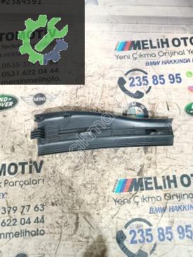 Mercedes-Benz C Serisi Kapı Döşemesi A1766800274 çıkma parça