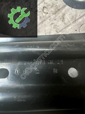 Mercedes-Benz C Serisi Akü A2466200028 çıkma parça