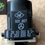 Mercedes W203 cam düğmesi A2038200210