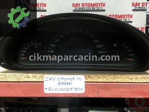 Mercedes-Benz C Serisi Gösterge Paneli 87001411B çıkma parça