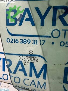 Mercedes C Serisi Sağ Ön Kapı Camı çıkma parça