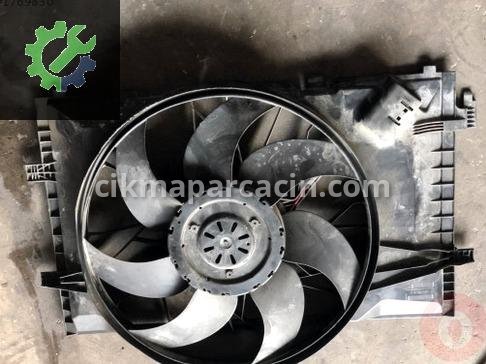Mercedes-Benz C Serisi Fan çıkma parça