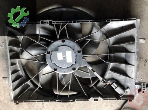 Mercedes W203 W209 Fan motoru çıkma A2035001693 A2035400788