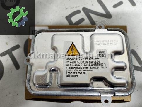 Mercedes-Benz C Serisi Far Beyni A2048700326 çıkma parça