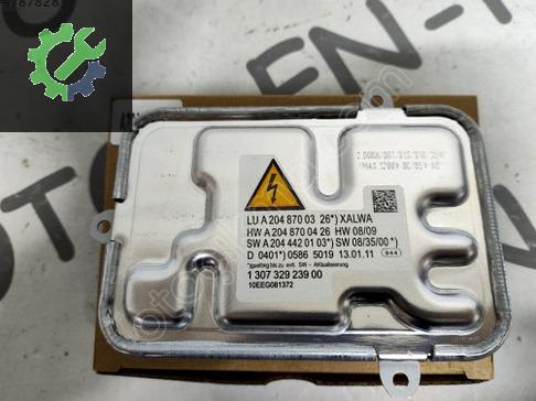 MERCEDES W204 KASA C180 XENON ADAPTİF FAR BEYNİ A2048700326