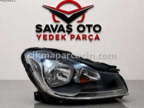 Mercedes-Benz C Serisi Sağ Ön Far çıkma parça