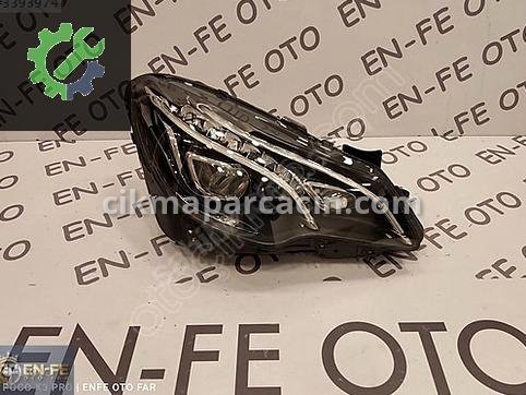 Mercedes-Benz CLK Ön Cam Izgarası çıkma parça