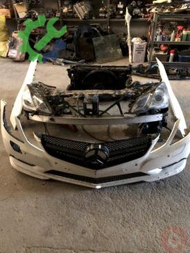 Mercedes-Benz E Serisi Far Beyni çıkma parça