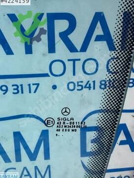 Mercedes CLK Sol Ön Kapı Camı çıkma parça