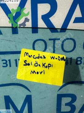 Mercedes CLK Sol Ön Kapı Camı çıkma parça