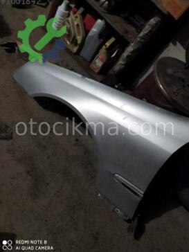 Mercedes-Benz CLK Sol Ön Çamurluk çıkma parça