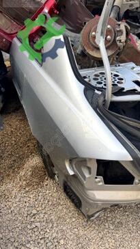 Mercedes-Benz CLK Arka Çamurluk çıkma parça