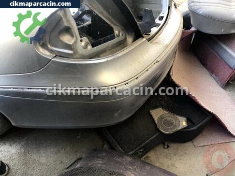 Mercedes-Benz C Serisi Arka Tampon çıkma parça