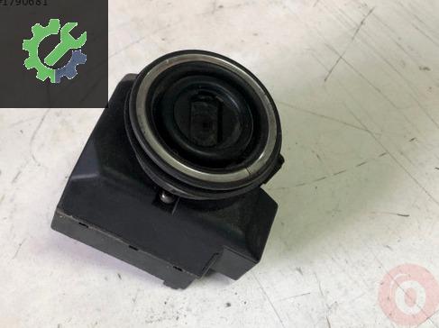 Mercedes W210 kontak yuvası ezs cikma orj 2105450008