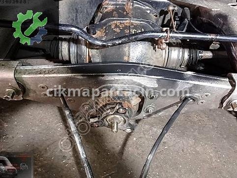 Mercedes-Benz E Serisi Radyatör Traversi çıkma parça