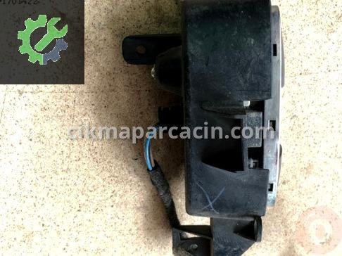 Mercedes-Benz E Serisi Cam Düğmesi A2118211551 çıkma parça