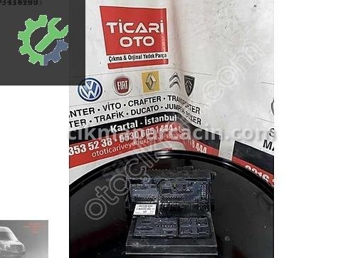 Mercedes-Benz E Serisi Cam Motoru çıkma parça