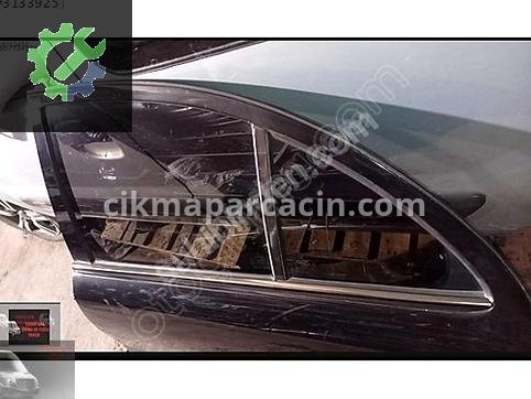 Mercedes-Benz E Serisi Sol Arka Kapı Camı çıkma parça