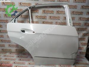 MERCEDES W212 SAĞ ARKA KAPI