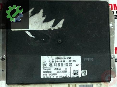 Mercedes w221 airmatic süspansiyon control beyni A2215408401