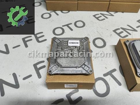 Mercedes-Benz S Serisi Far Beyni 2168203789 çıkma parça