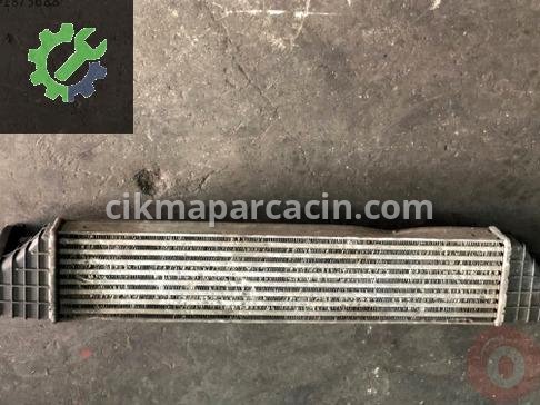 Mercedes-Benz G Serisi İntercooler çıkma parça