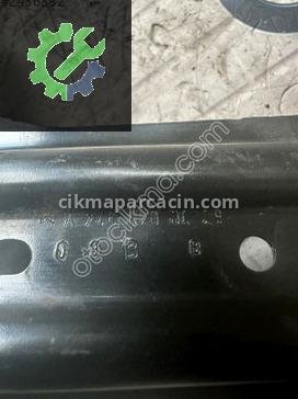 Mercedes-Benz C Serisi Akü A2466200028 çıkma parça
