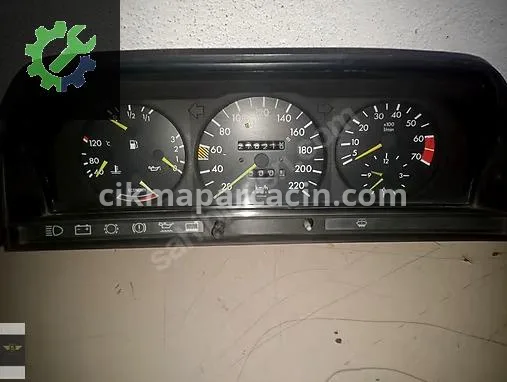 Mercedes-Benz 190 Gösterge çıkma parça