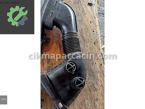 Mercedes-Benz EQA Panel Üst Plastiği A2135001900 çıkma parça