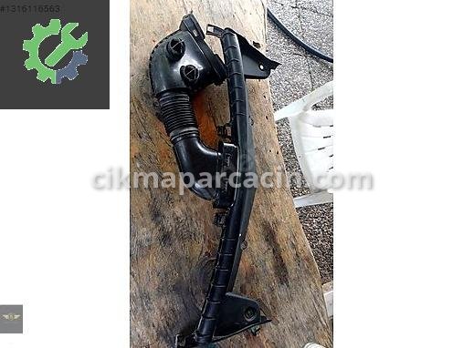 Mercedes-Benz EQA Panel Üst Plastiği A2135001900 çıkma parça