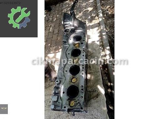 Mercedes-Benz CLA Silindir Kapak çıkma parça