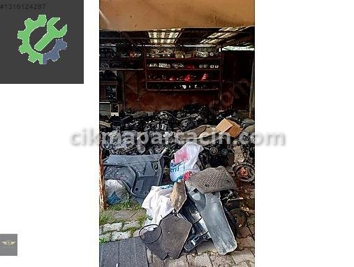 Mercedes-Benz EQA Ara Bölme çıkma parça