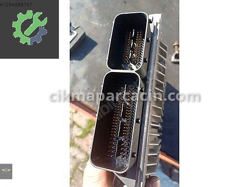 Mercedes-Benz CLA Motor Beyni 64215023 çıkma parça