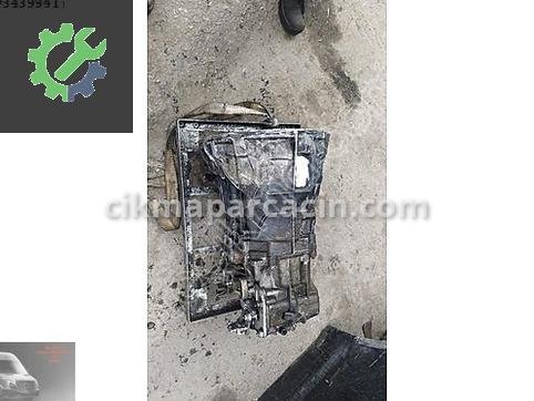 Mercedes-Benz Sprinter Şanzıman Komple çıkma parça