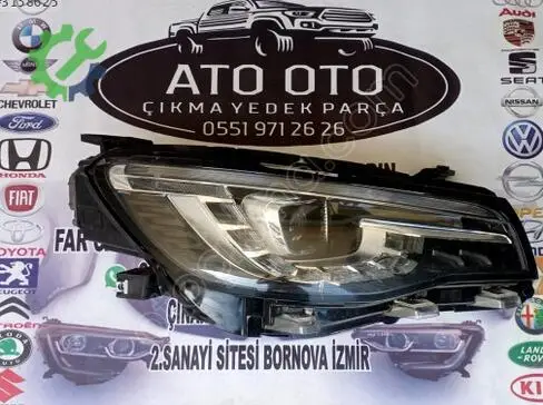 Lincoln Town Car Far çıkma parça