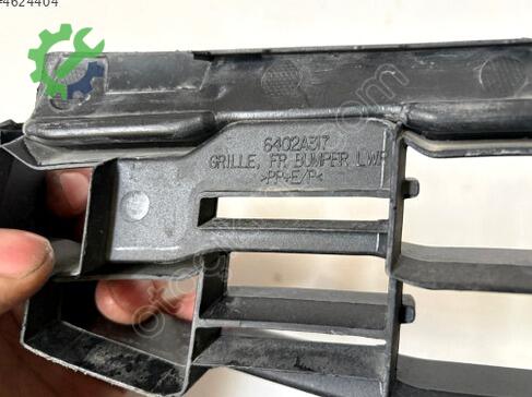 Mitsubishi Asx Tampon Izgarası 6402A317 çıkma parça