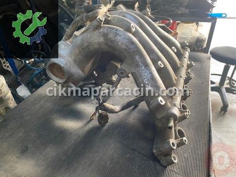 Mitsubishi Carisma Emme Manifoldu çıkma parça