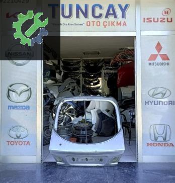 Mitsubishi Carisma Bagaj Kapağı çıkma parça