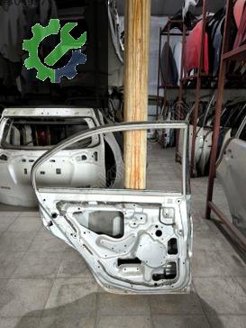 Mitsubishi Carisma Sol Arka Kapı 1996-2000 çıkma parça
