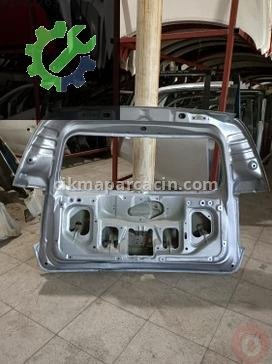 Mitsubishi Colt Bagaj Kapağı çıkma parça